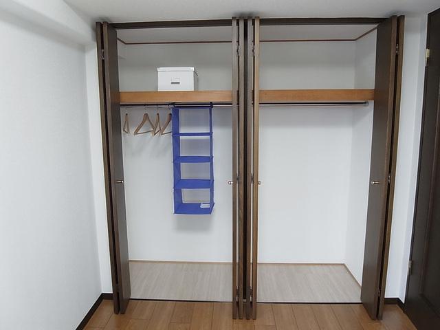 Receipt. All rooms with storage space