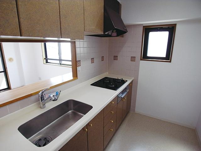 Kitchen. Because the corner room there is a window in the kitchen