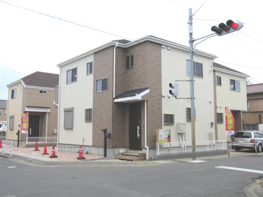 Other local. Local Building 2 appearance