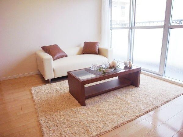 Living. Beautifully renovated