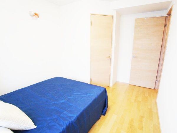 Non-living room. WIC