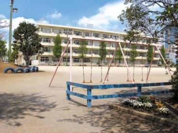 Primary school. 662m until Ichikawa Municipal Ozu Elementary School