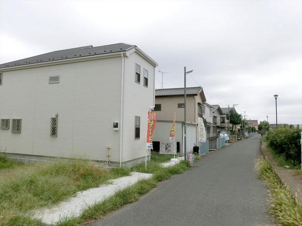 Local photos, including front road