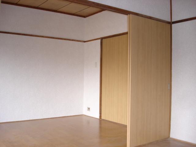 Living and room. It is very spacious space and spread use.