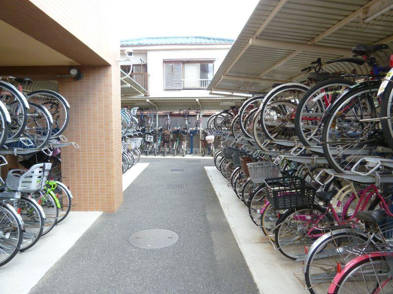 Other local. Bicycle-parking space