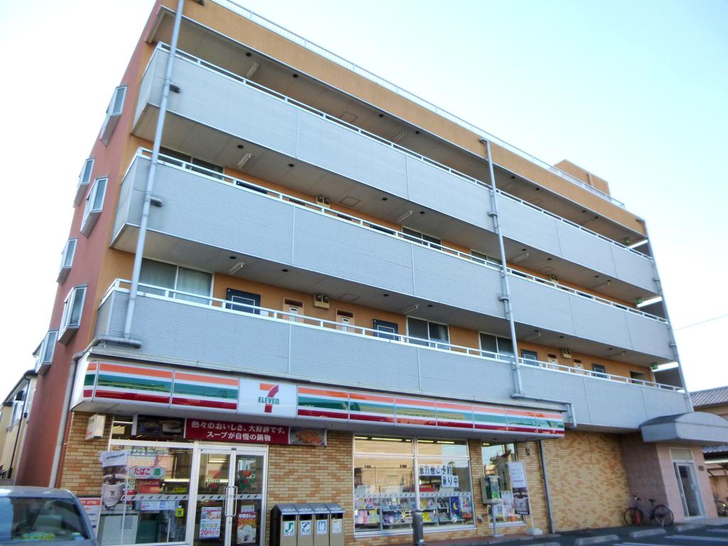 Convenience store. Seven-Eleven Ichikawa Hirata 1-chome to (convenience store) 0m