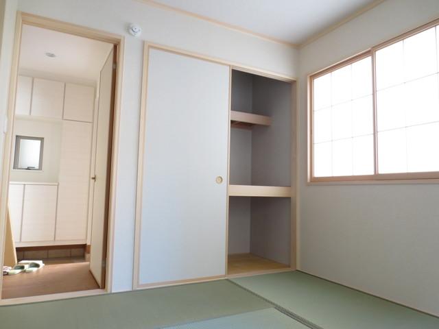 Non-living room. First floor Japanese-style room