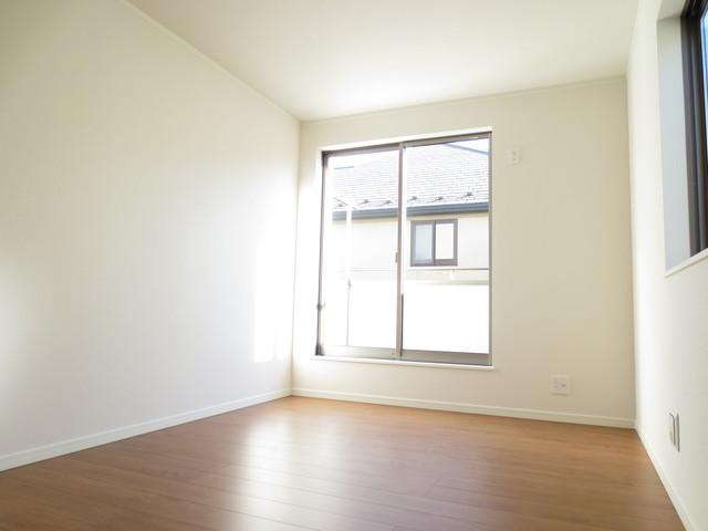 Non-living room. 2 Kaiyoshitsu
