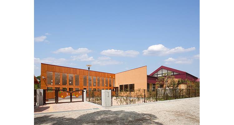 kindergarten ・ Nursery. Sunrise until school kindergarten 623m