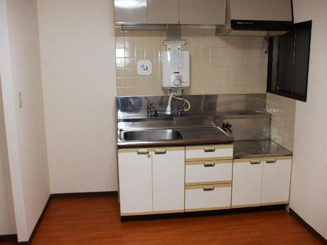 Kitchen. Two-burner gas stove installation Allowed