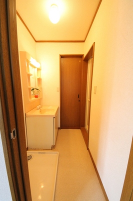 Washroom. For indoor photos of the property separate room