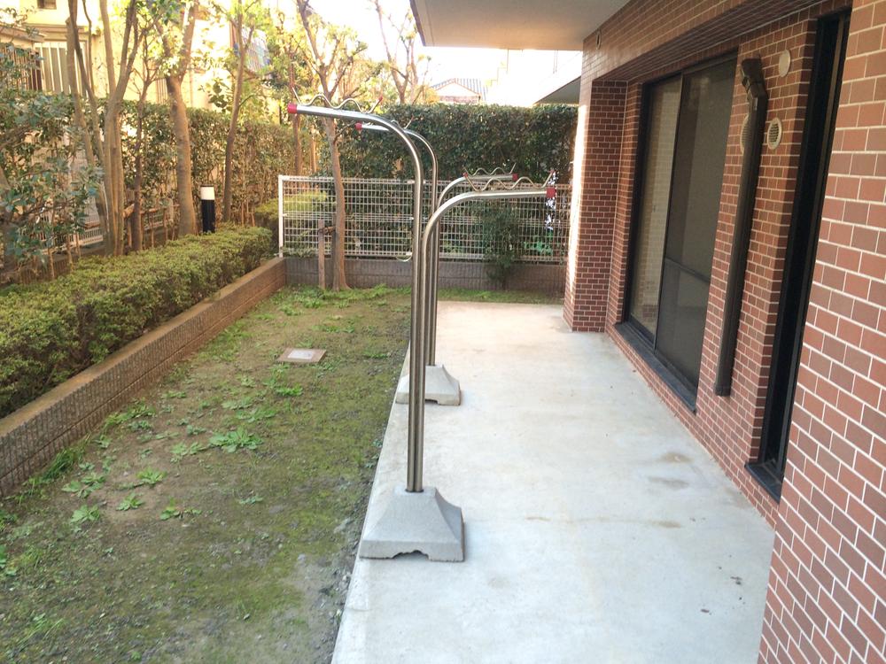 Garden. Local site (November 2013) Shooting