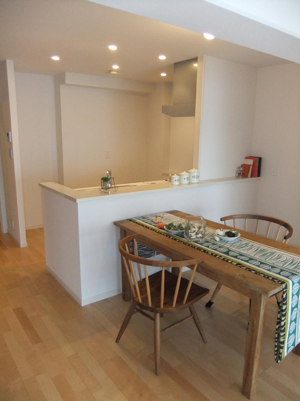 Kitchen. Local (August 2013) Shooting