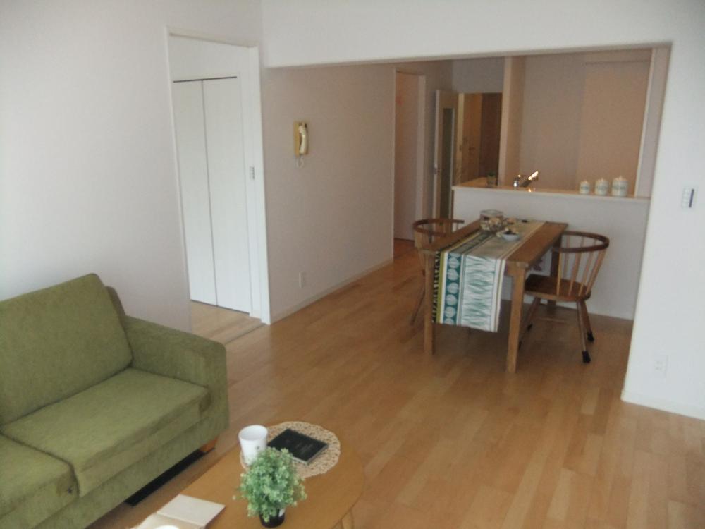 Living. Room (August 2013) Shooting