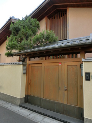 Security. Gate with a profound feeling, such as the samurai residences