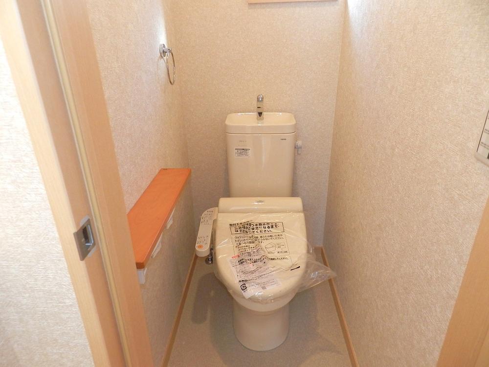 Toilet. Second floor