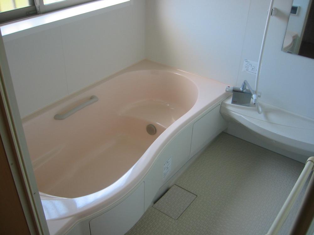 Bathroom. Indoor (12 May 2013) Shooting