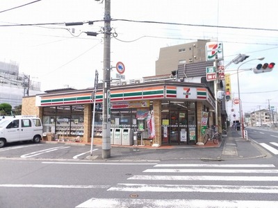 Convenience store. Seven-Eleven Kakemama store up (convenience store) 170m