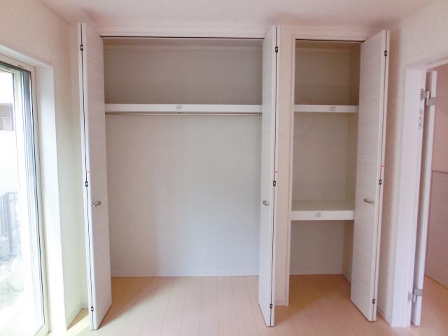 Receipt. Of multi-room closet