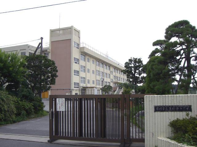 Junior high school. Higashikokubun 1600m until junior high school