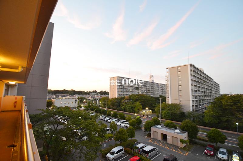 View photos from the dwelling unit. ~ In fact, please check ~  ◆ South 3 rooms daylighting ・ Ventilation good!  ◆ Wide balcony