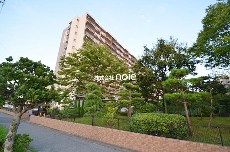 Local appearance photo. ~ And we made a new reform Upon This selling ~  ◆ We are firmly renovation because it is possible to immediately new life.  ◆ Shopping to live in a convenient easy-living environment.  ~ Please have a look actually ~