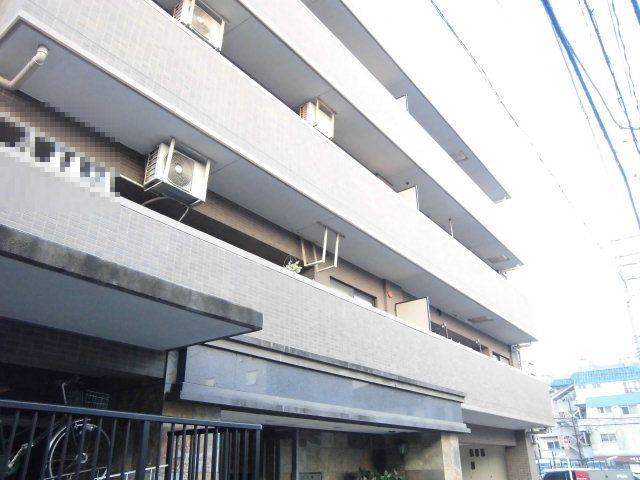 Local appearance photo. This appearance