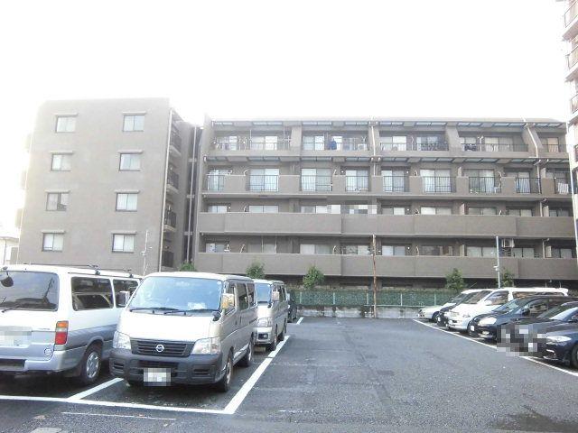 Local appearance photo. This appearance