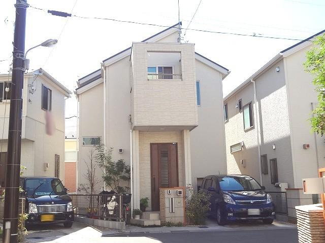 Local appearance photo