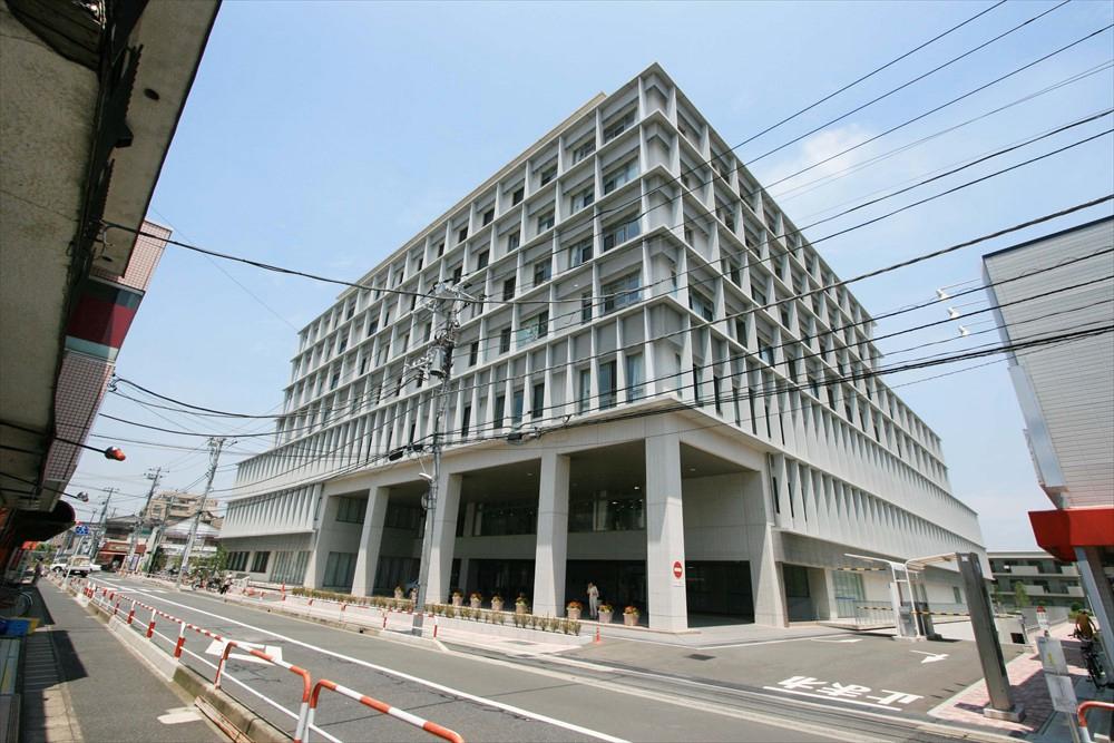 Hospital. 1100m at night to Tokyo Bay Urayasu Ichikawa Medical Center, Emergency is also supported.