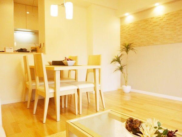 Living. Living 12.9 Pledge