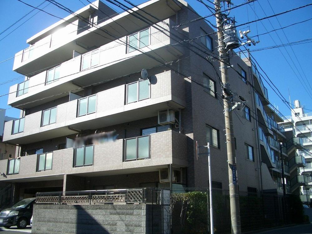 Local appearance photo