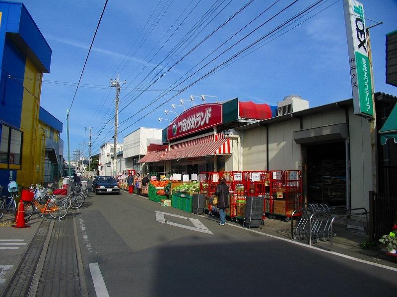 Supermarket. Tsurukame 1516m to land Ohno shop