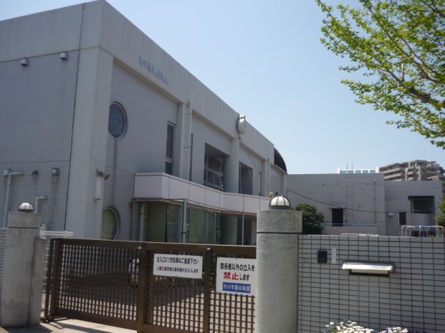 kindergarten ・ Nursery. Ichikawa Gakuen kindergarten (kindergarten ・ 780m to the nursery)