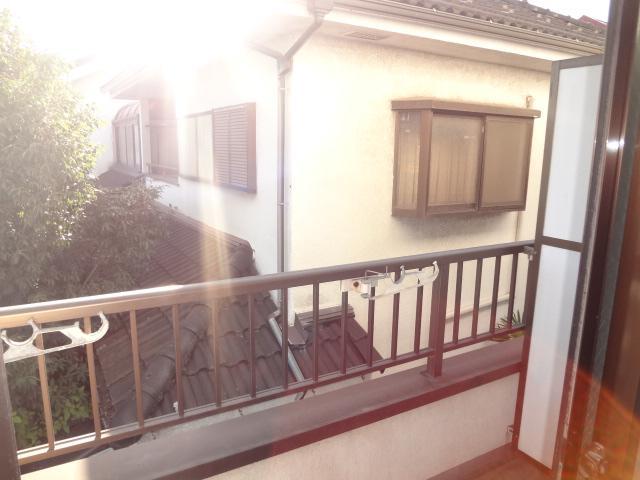 Balcony. Yes veranda!