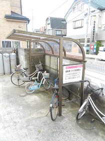 Other common areas.  ☆ Happy Covered bicycle parking