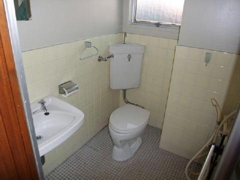 Toilet