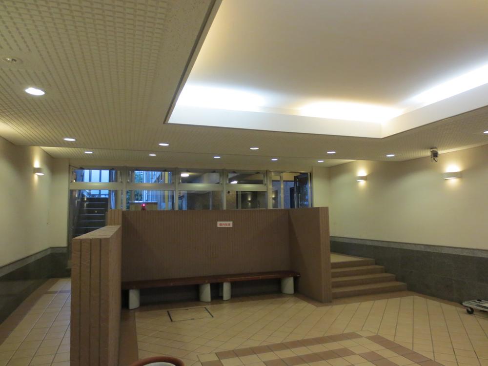 lobby. Common area (November 2013) Shooting