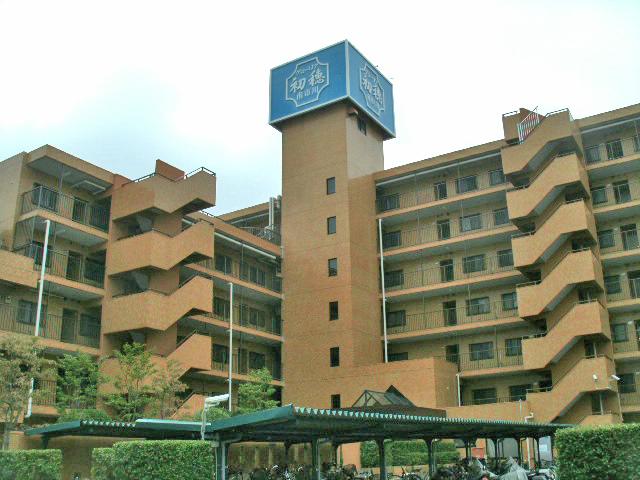 Local appearance photo. Local (11 May 2013) Shooting