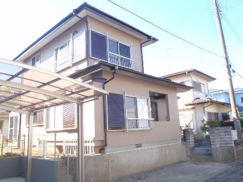 Local appearance photo. Because the roof is also a pre-painted, It is rain leakage also peace of mind.