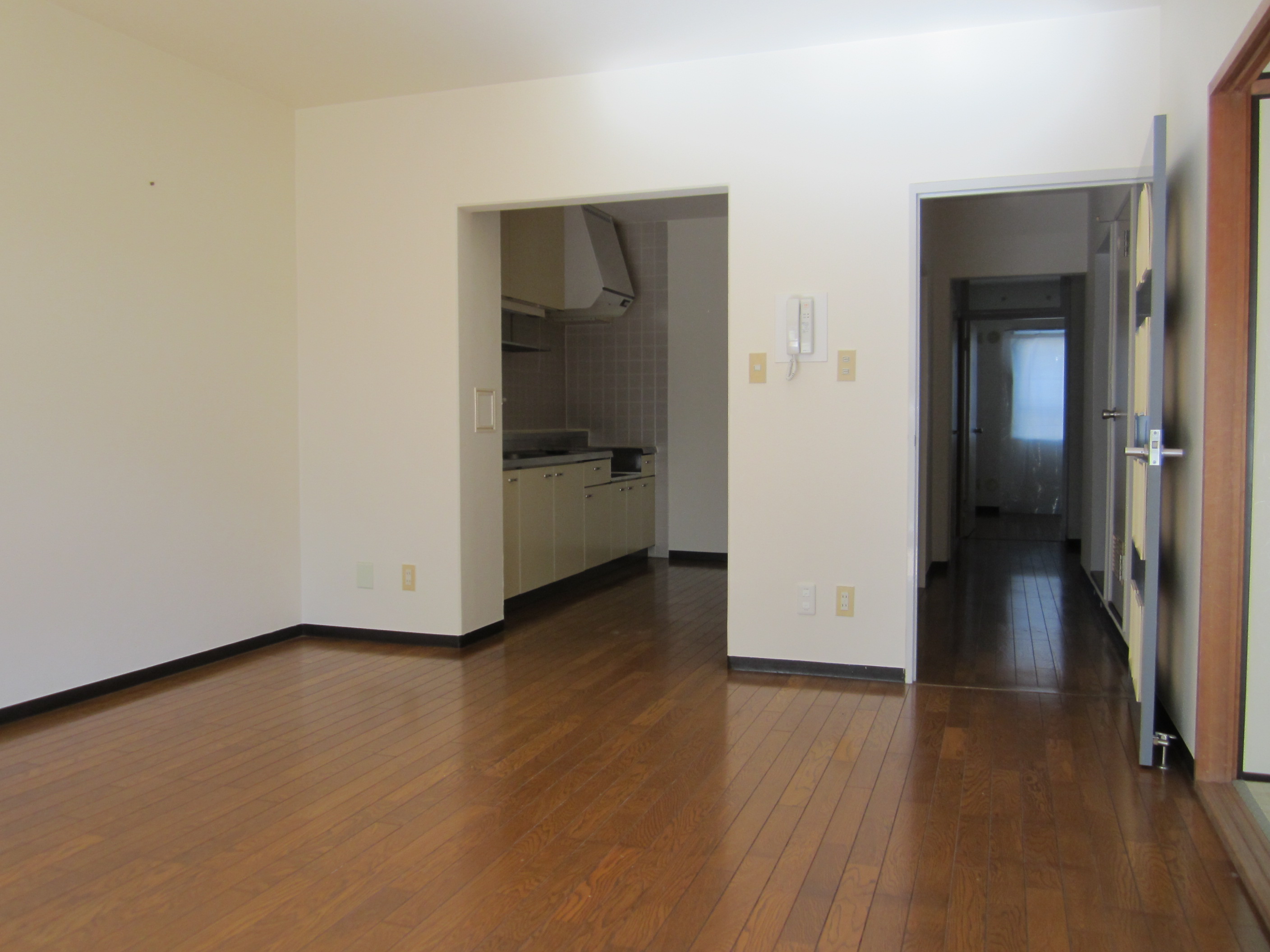 Living and room. LDK 14.8 tatami room!