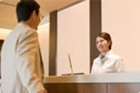 Variety of services.  [Concierge Service] Concierge services to support comfortable living. The hotel also has a cleaning counter.  (Image photo)