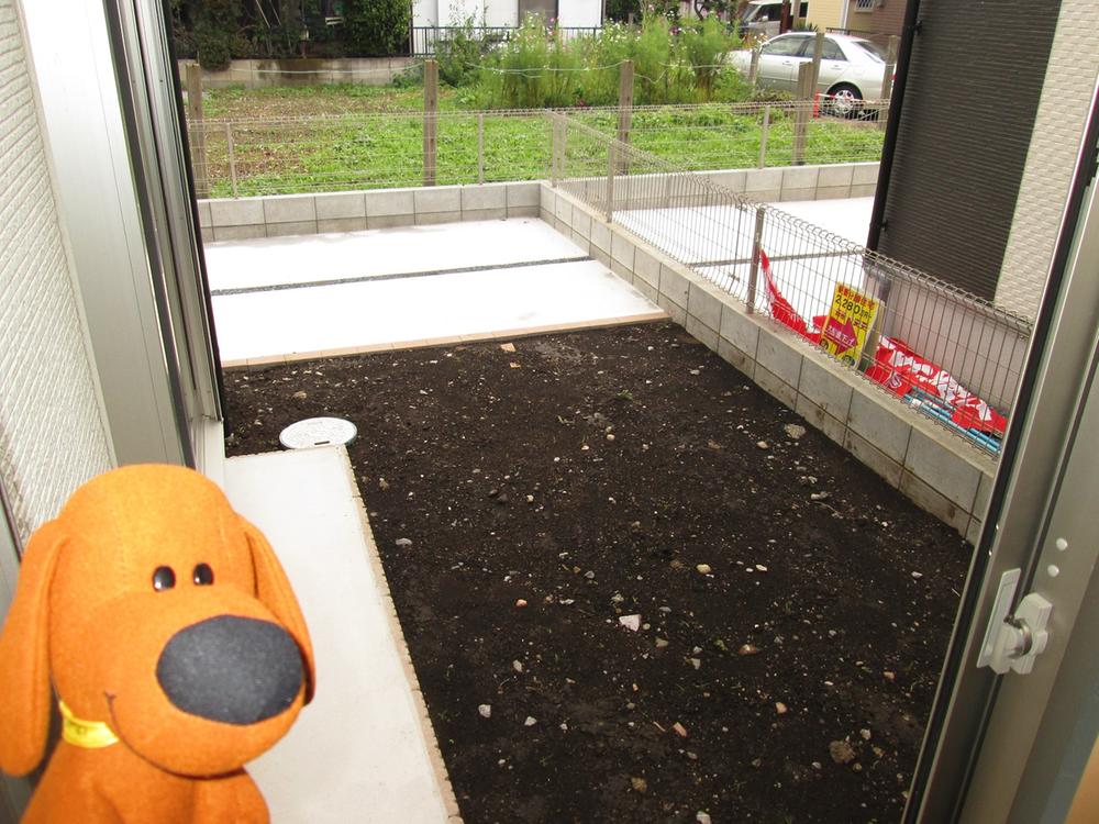 Garden. Building 2