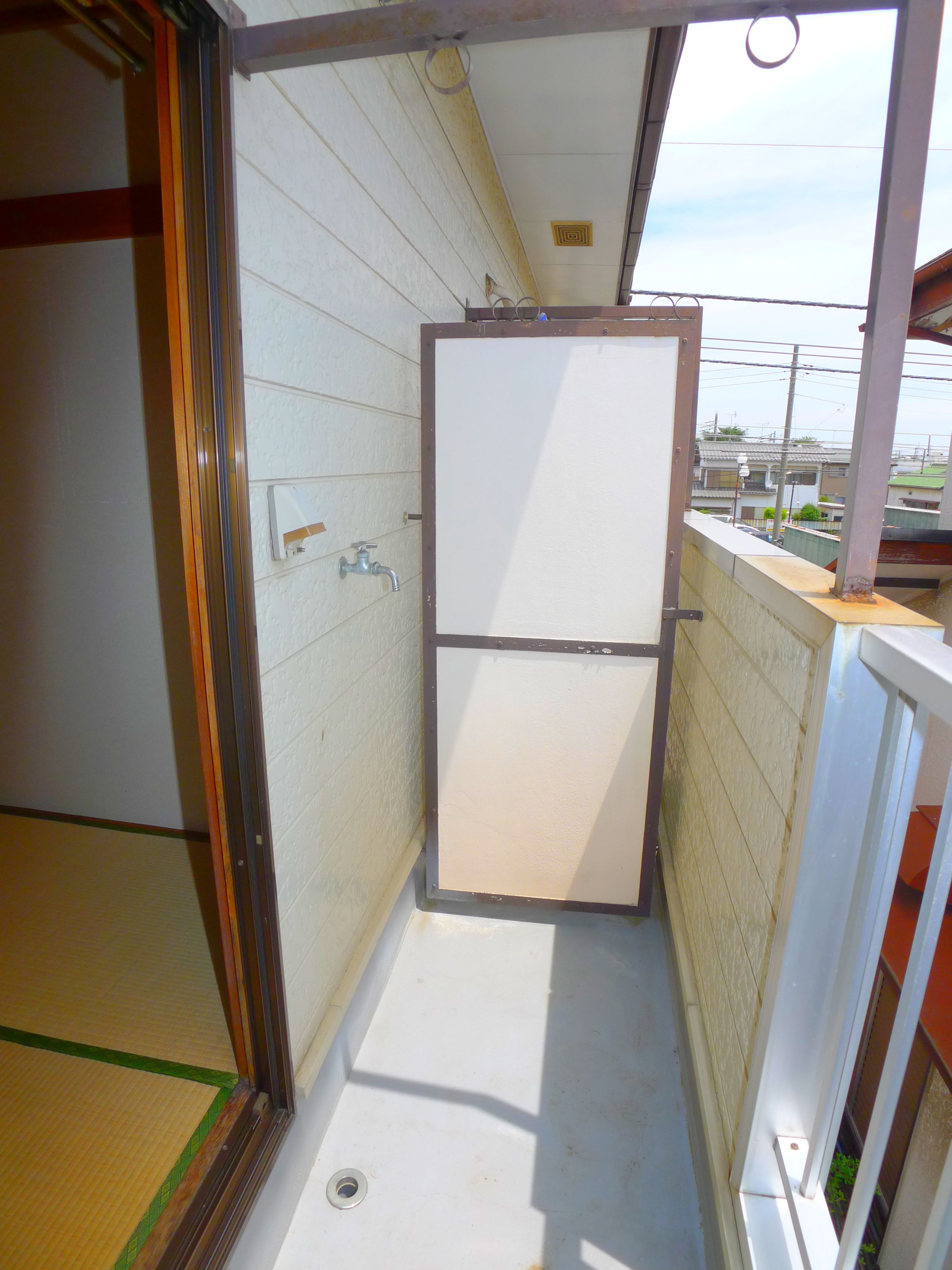 Balcony. Balcony Laundry Area