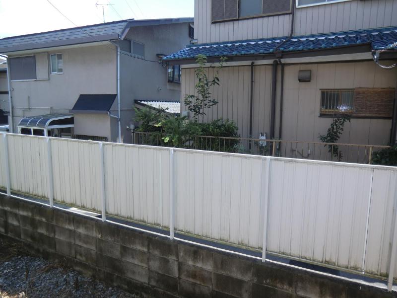 Balcony. Woman is also safe leaving property by the installation of the fence blindfold