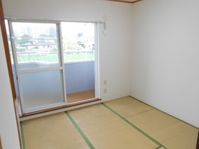 Living and room. You can relax in the Japanese-style room