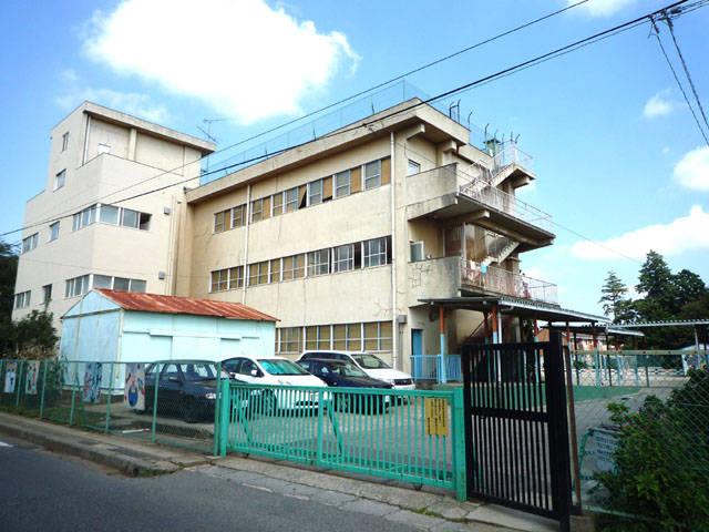Primary school. Kamagaya to municipal Eastern Elementary School 690m Kamagaya stand Eastern Elementary School