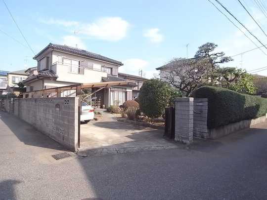 Local appearance photo