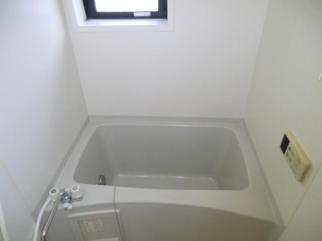 Bath. It is also a condition to say that the bath that add cook is with