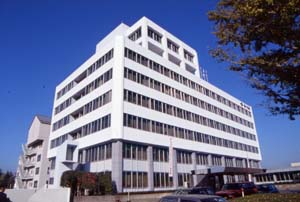 Government office. Kamagaya 1000m up to City Hall (government office)